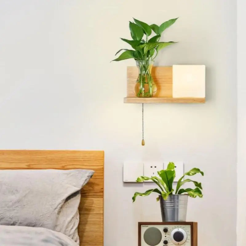 1. Applique Murale Plante En Bois Et Verre