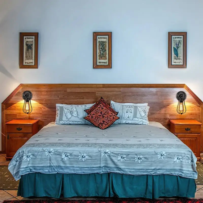 Applique Murale Vintage Avec Une Ampoule Punk Et Rétro