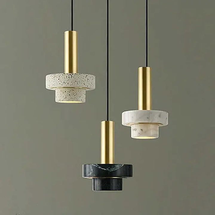 Suspension Design En Laiton Et Pierre Terrazzo Moderne