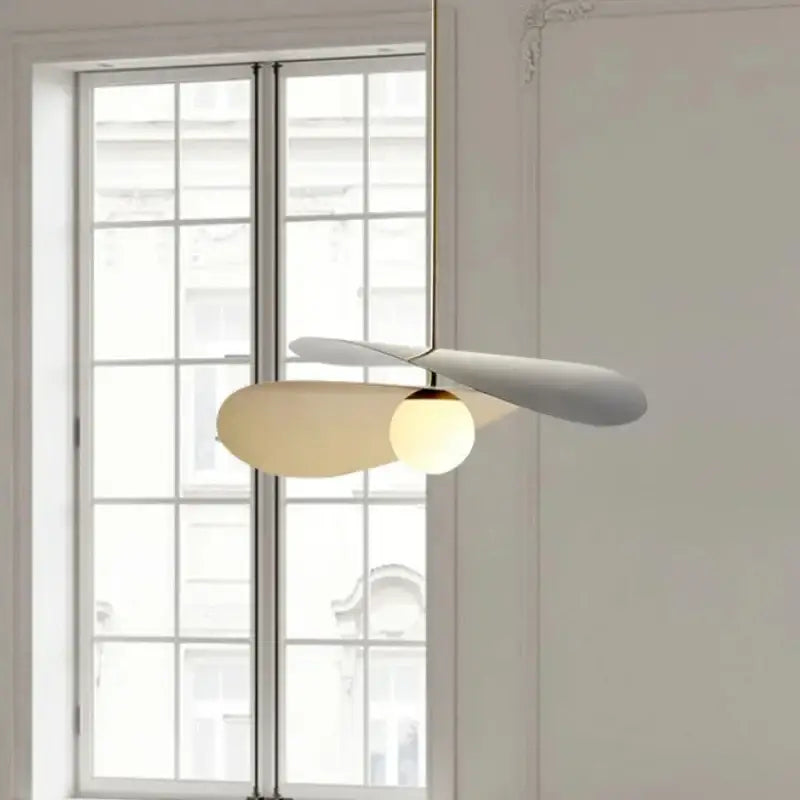 Suspension Design Trois Pales Blanc Et Doré Moderne