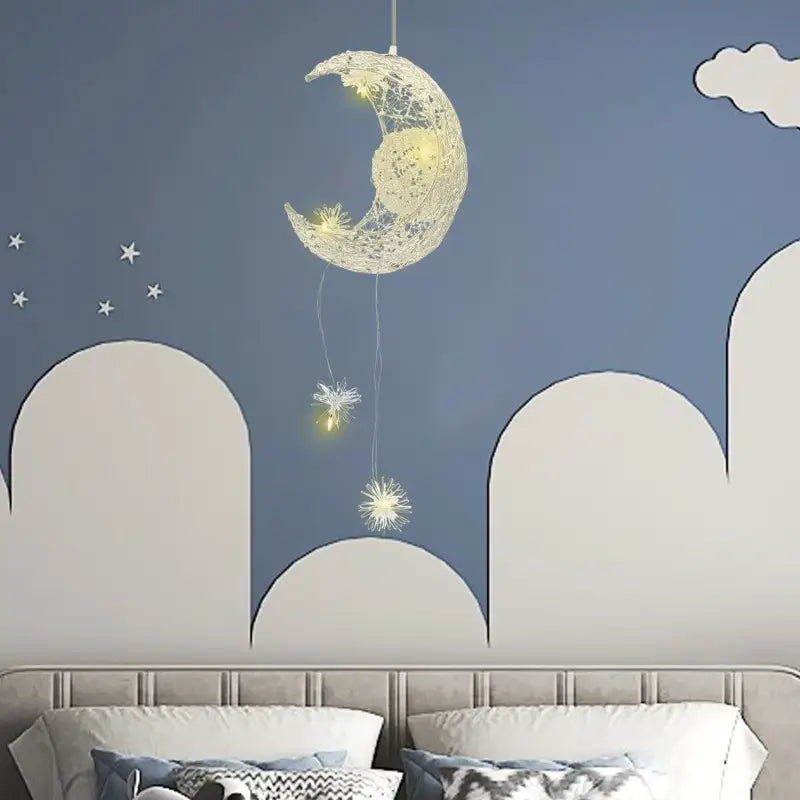 Suspension Féérique Lune Lumineuse Avec Petites Étoiles