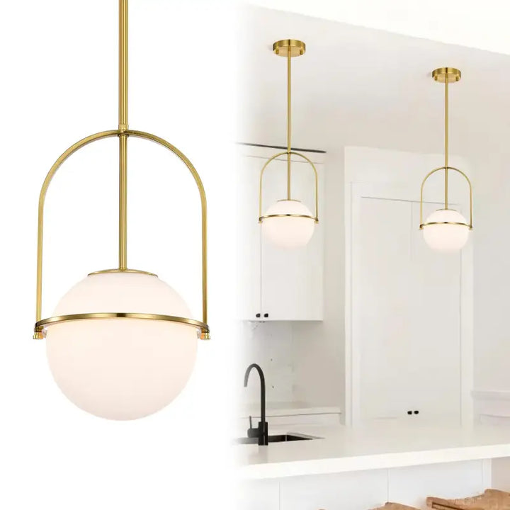 Suspension Globe Moderne Verre Opalin Structure Dorée Élégante
