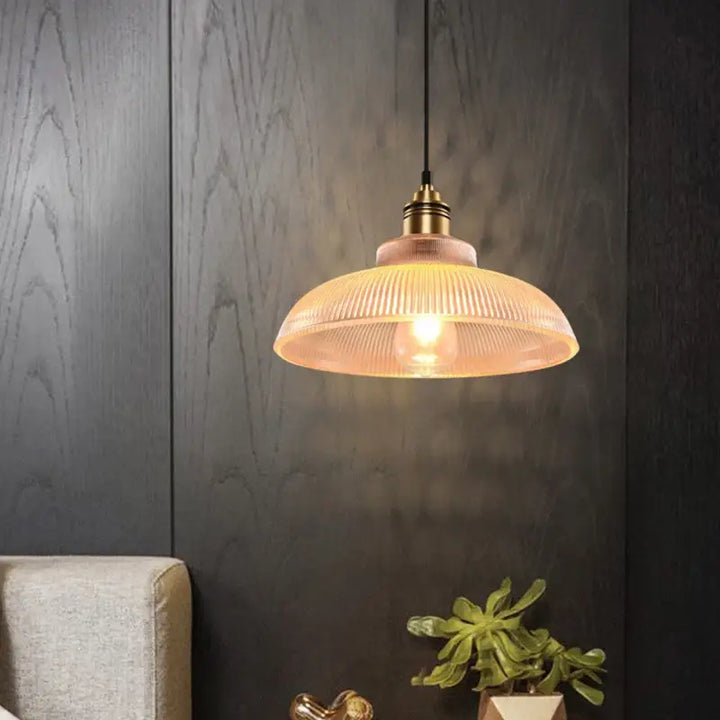 Suspension verre strié style vintage avec ampoule apparente