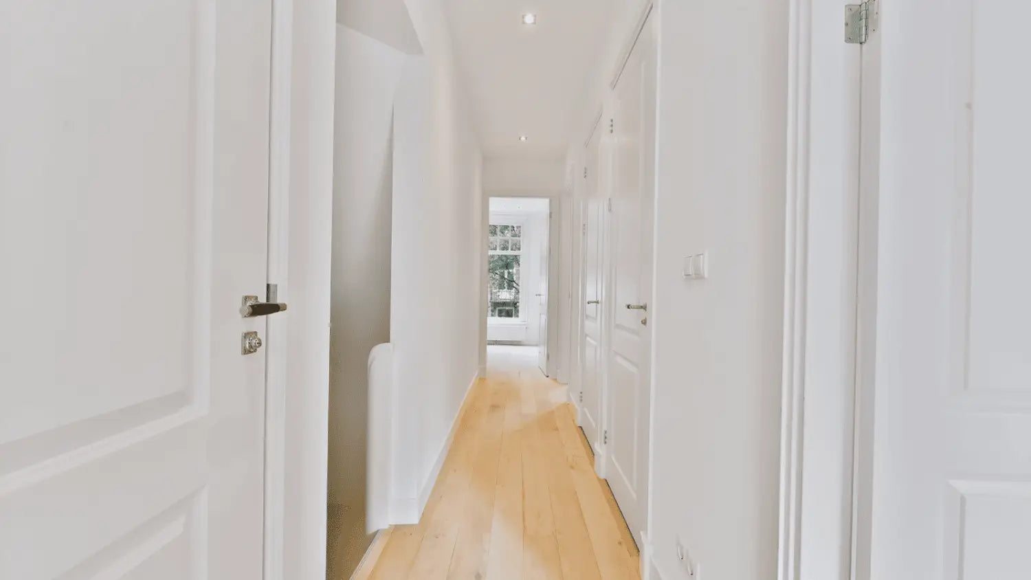 Applique Murale Toilette