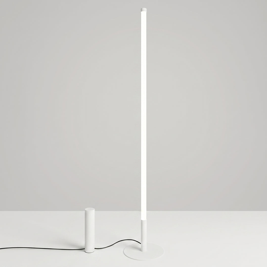 Lampadaire TRANG blanc allumée, tube lumineux