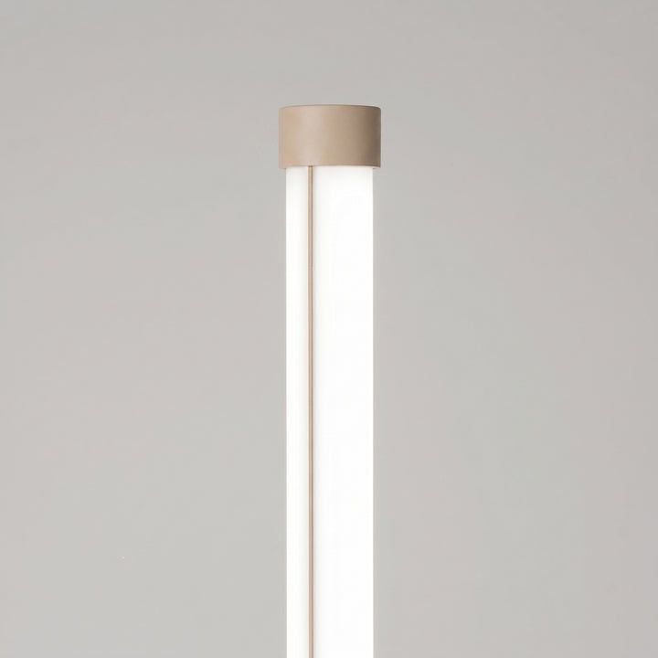 Lampadaire TRANG taupe détail du sommet du tube