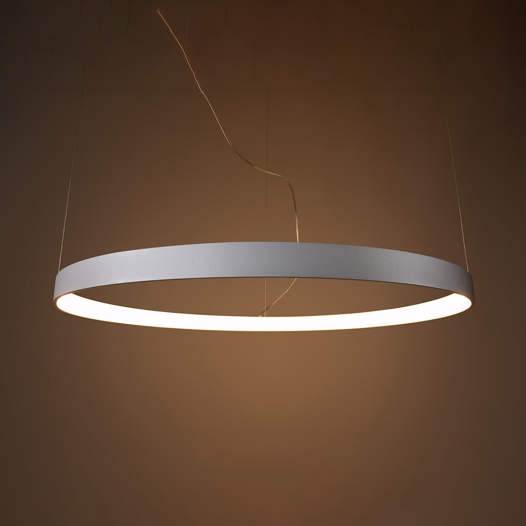 Lustre anneau RIO noir allumée, suspendu