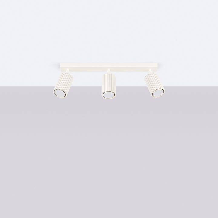 Luminaire Plafonnier beige éteinte, vue rapprochée