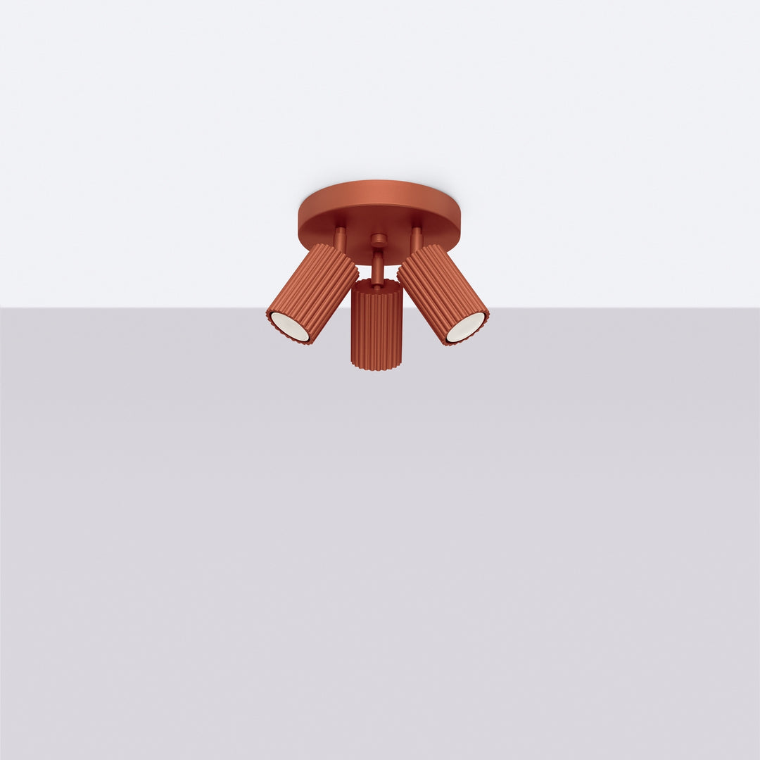 Luminaire Plafonnier ocre rouge éteinte, vue rapprochée