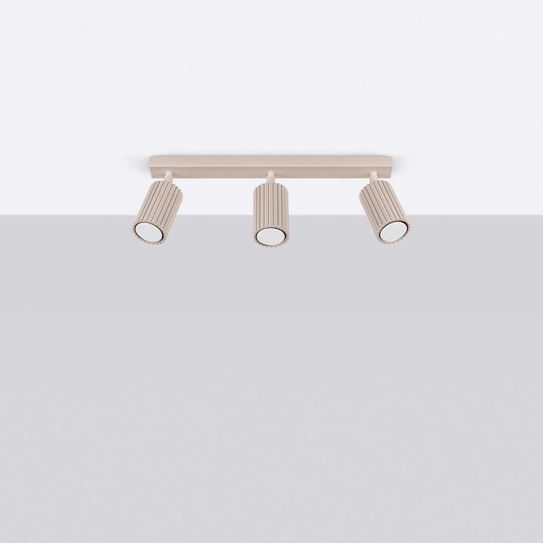Luminaire Plafonnier taupe éteinte, vue rapprochée