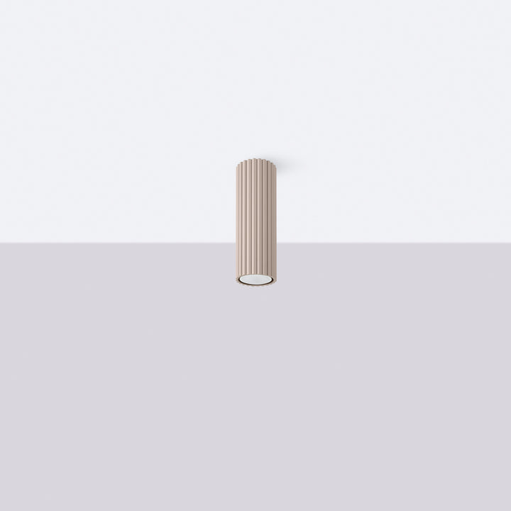 Luminaire Plafonnier taupe éteinte, vue rapprochée