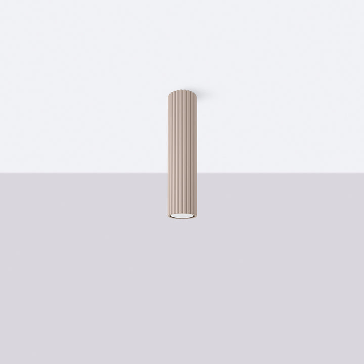 Luminaire Plafonnier taupe éteinte, vue rapprochée