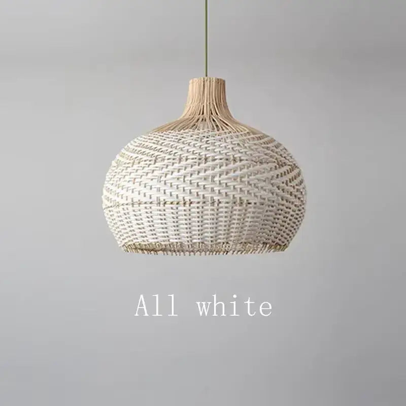 Luminaire noir et blanc en rotin design écologique et chic