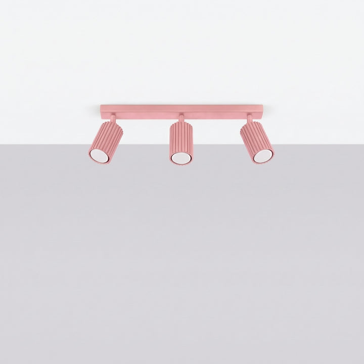 Luminaire Plafonnier rose éteinte, vue rapprochée
