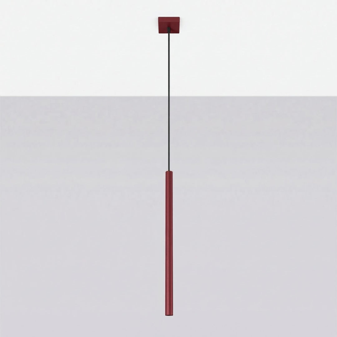 Suspension tube fin bordeaux éteinte