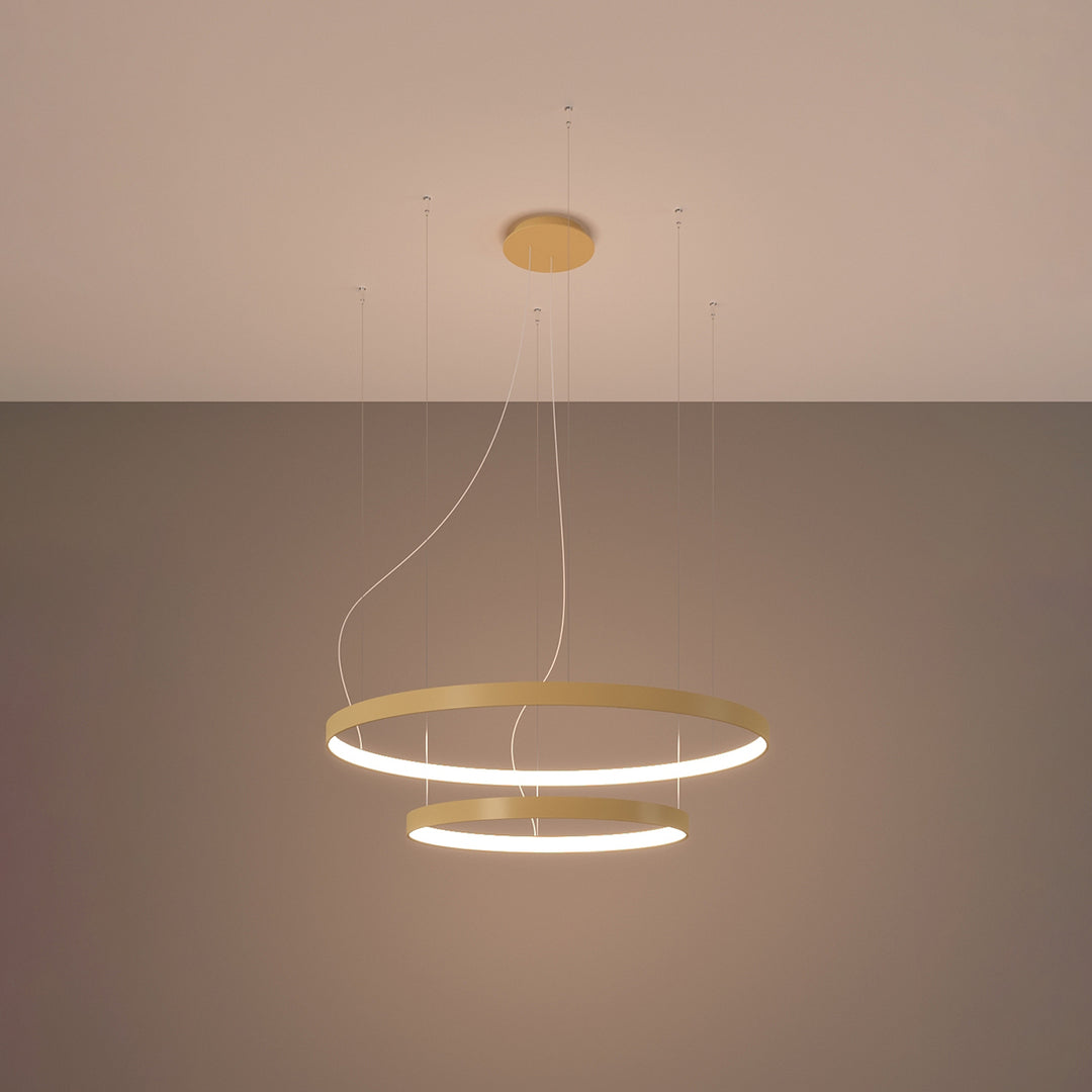 Lustre anneau RIO doré allumée, suspendu
