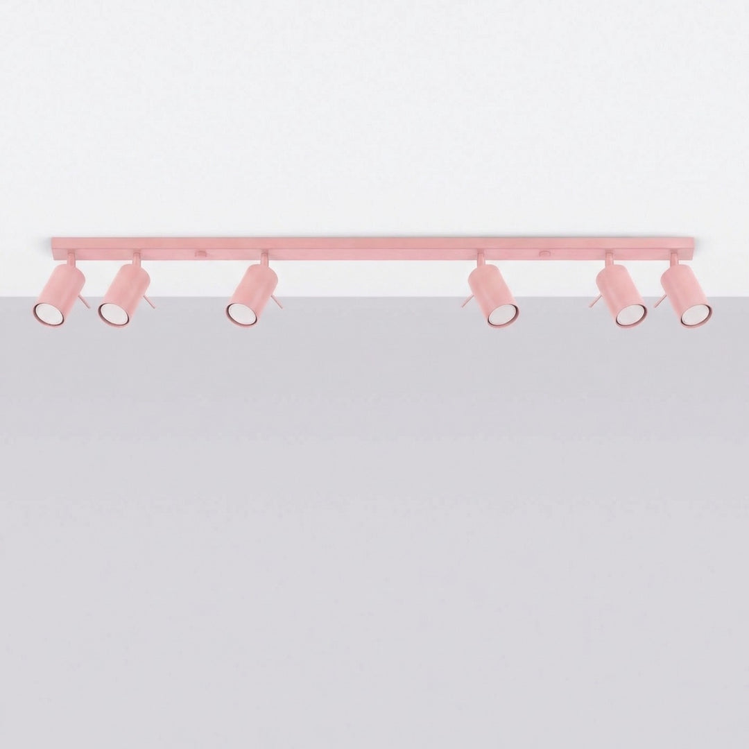 Luminaire Plafonnier rose éteinte, vue rapprochée