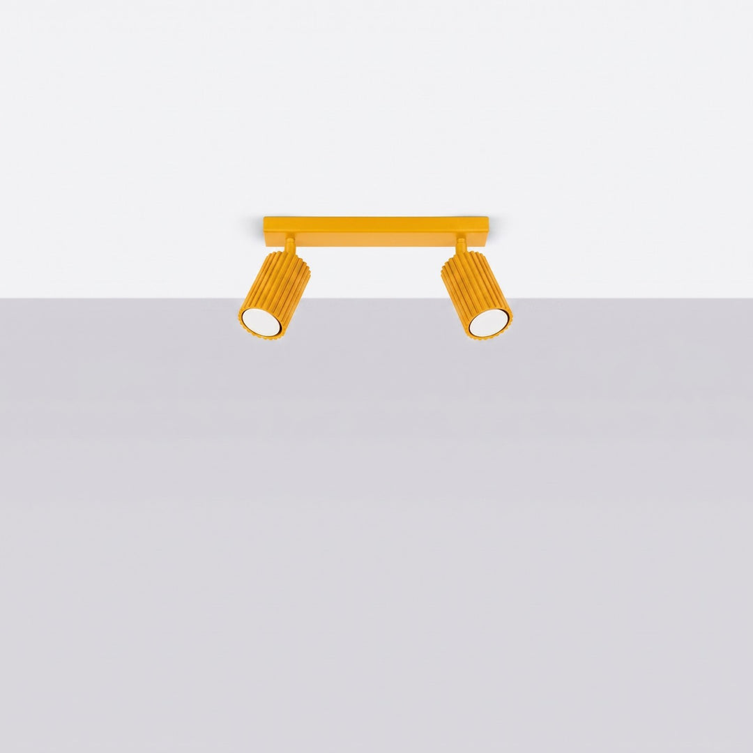 Luminaire Plafonnier jaune éteinte, vue rapprochée