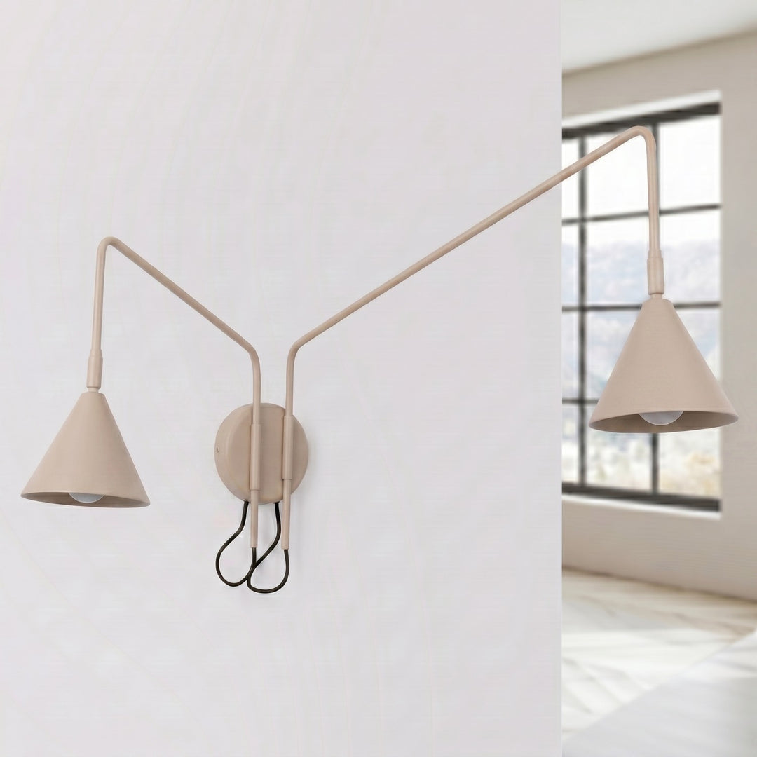 Applique Murale taupe éteinte, vue rapprochée