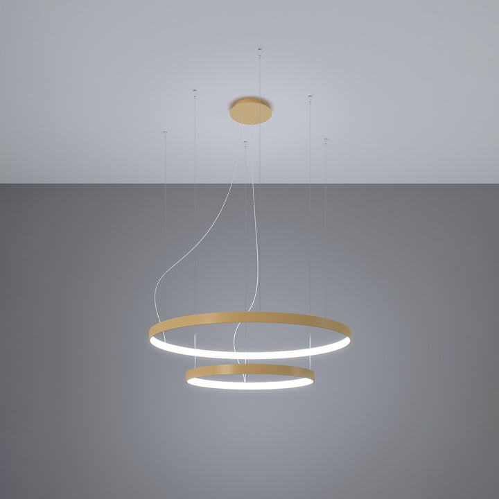 Lustre anneau RIO doré allumée, suspendu