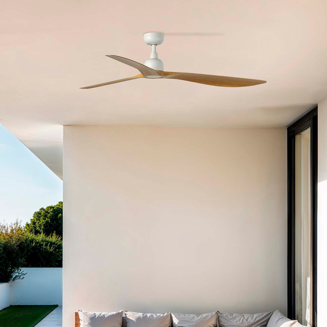 Ventilateur de plafond Outwood dans un intérieur