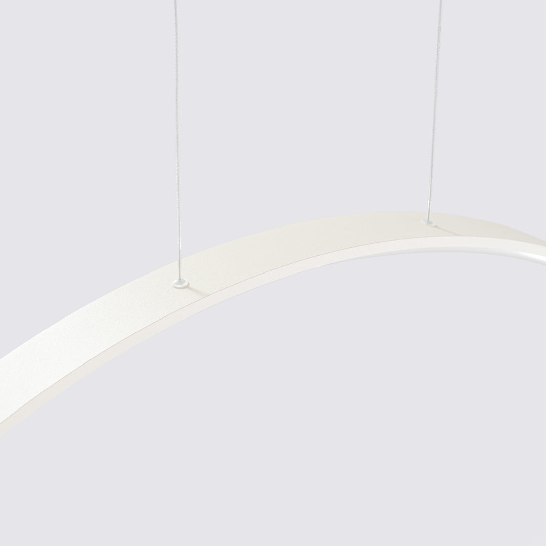 Suspension anneau RIO beige éteinte, vue en perspective