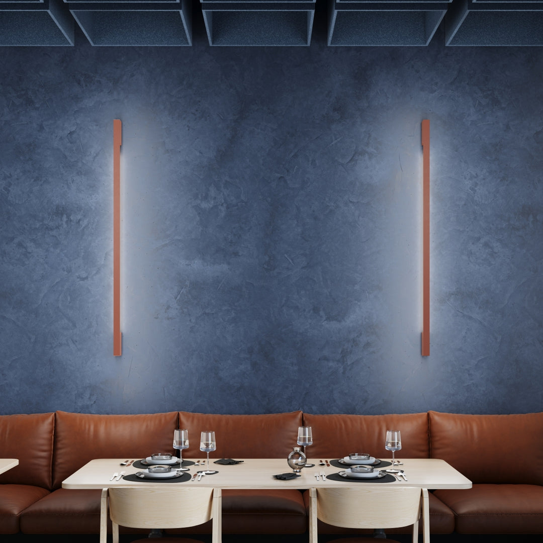 Applique murale SAPPO ocre rouge dans un intérieur contemporain