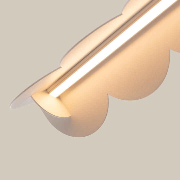 Suspension BISCUIT blanc allumée, bandeau LED