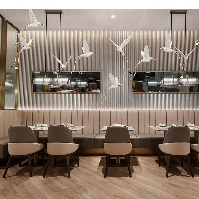 Suspension design oiseaux lumineux blanc et doré moderne