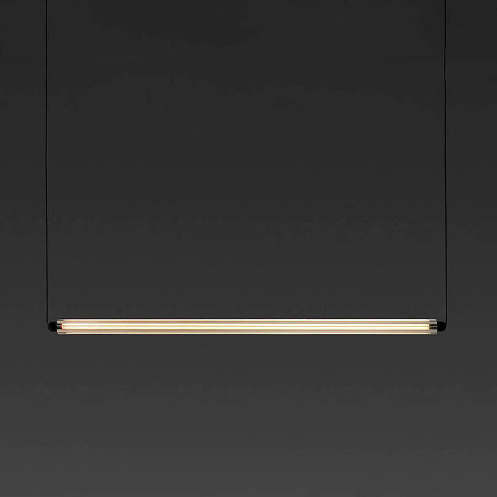 Suspension LED Lumina 900 noire de Faro Barcelona, horizontal, encastrable sans cadre