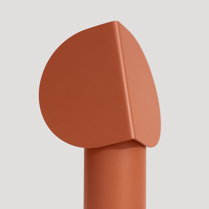Lampe à poser BISCUIT ocre rouge vue de face