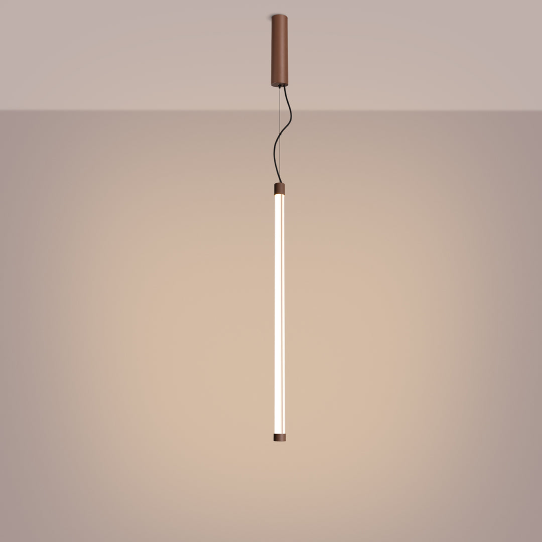 Suspension tube TRANG marron allumée, suspendue