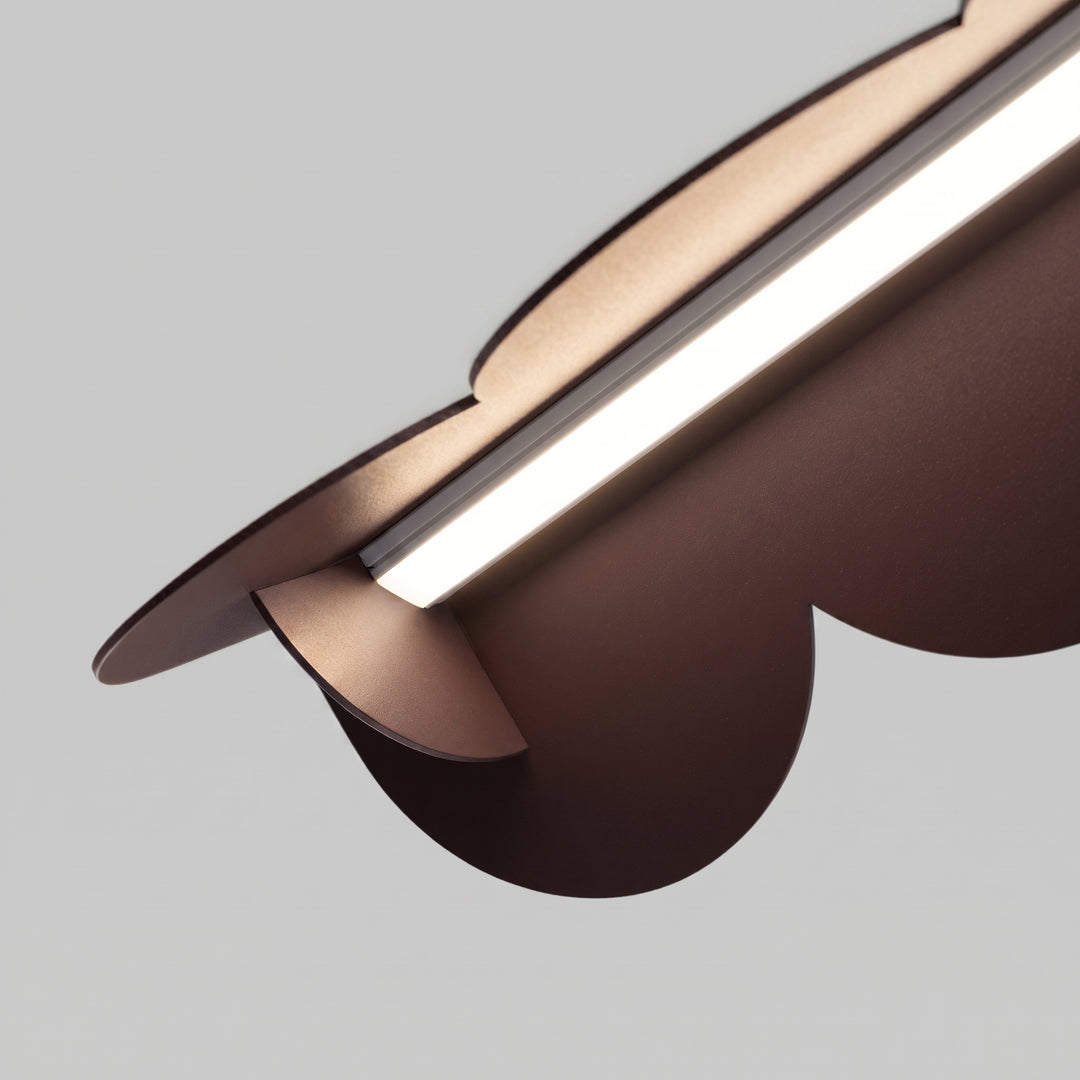 Suspension BISCUIT marron allumée, bandeau LED
