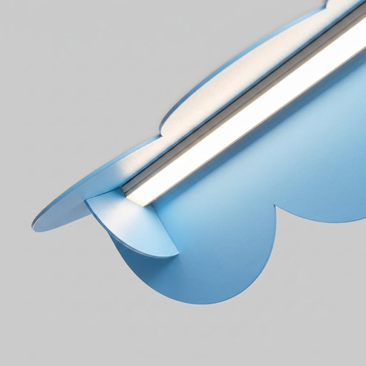 Suspension BISCUIT bleu clair allumée, bandeau LED