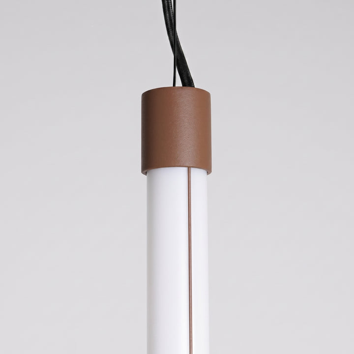 Suspension tube TRANG moka détail de l'embout