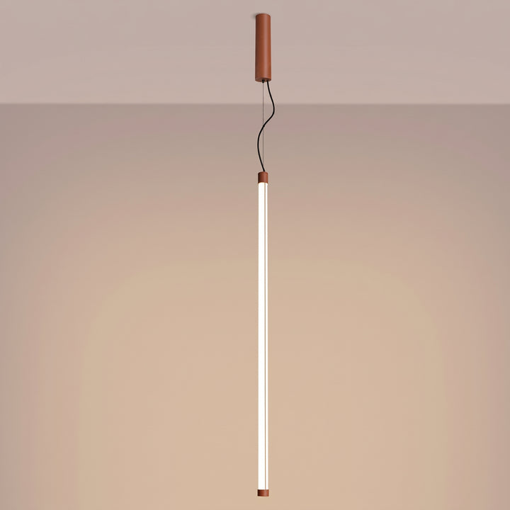 Suspension tube TRANG ocre rouge allumée, suspendue