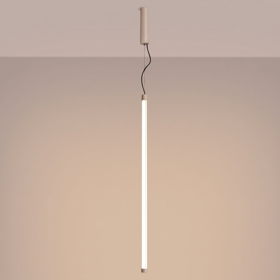 Suspension tube TRANG taupe allumée, suspendue