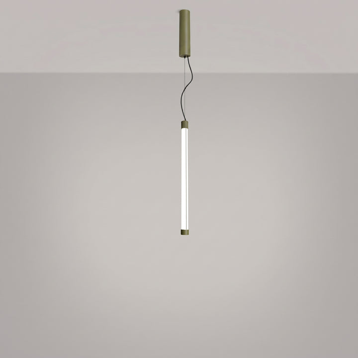 Suspension tube TRANG vert olive allumée, suspendue