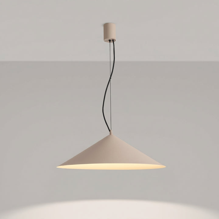 Suspension FINT taupe allumée, suspendue