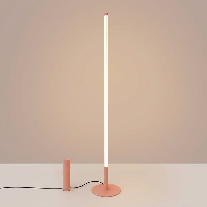 Lampadaire TRANG pêche allumée, tube lumineux
