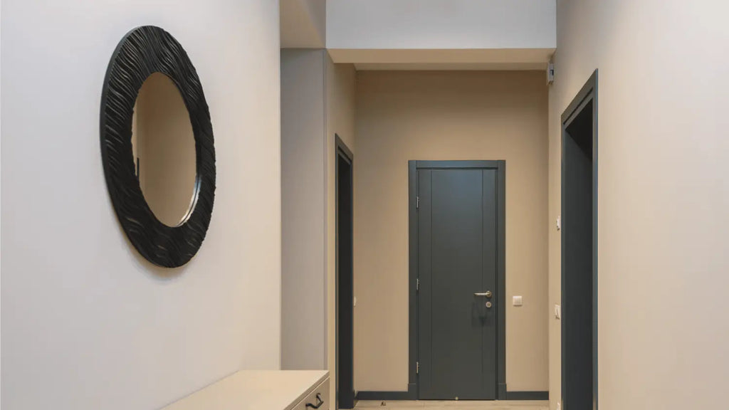 Comment choisir une applique murale pour un couloir étroit