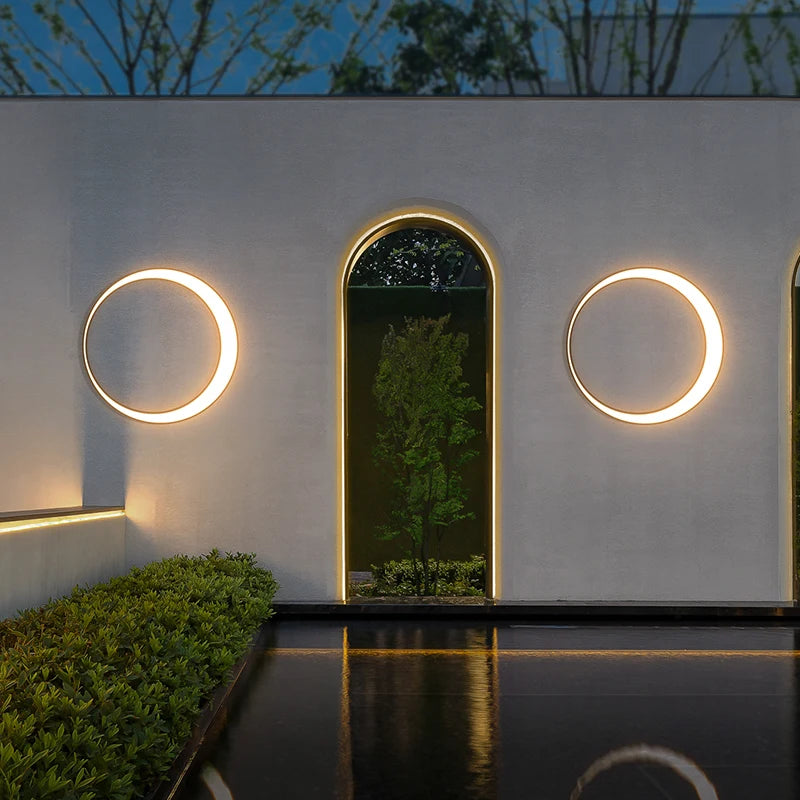Applique murale exterieure eclipse de lune

