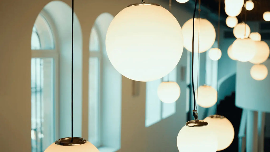 Avantages des plafonniers LED économiques