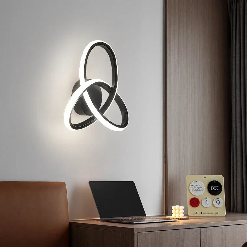 Applique murale LED en forme de boucle

