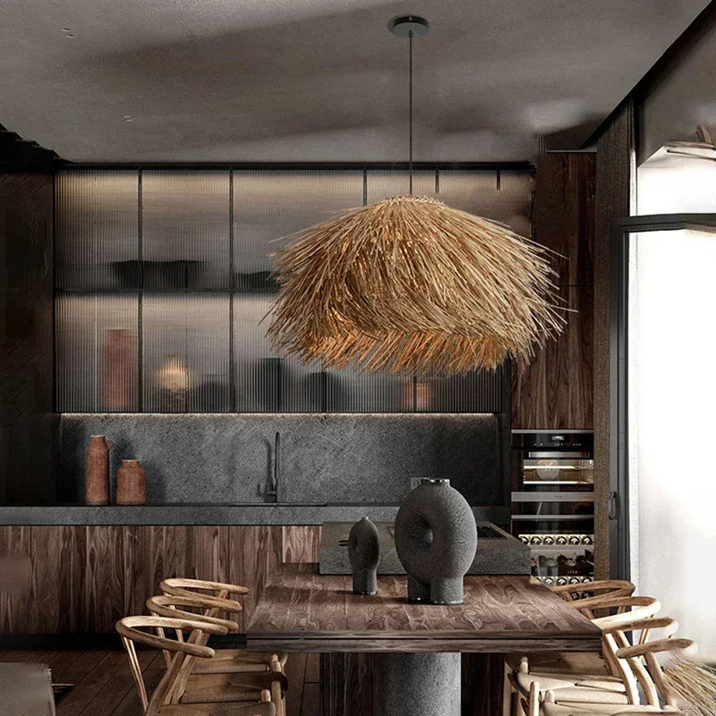 Suspension en paille naturelle style bohème chic lumineux

