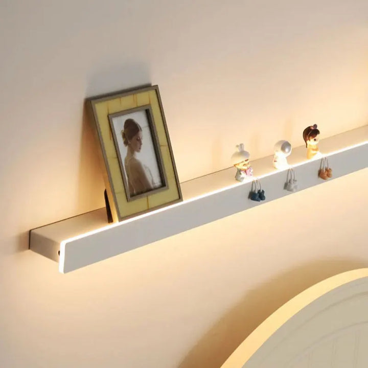 Applique Murale En Étagère Éclairé Par Des LEDs Élégante

