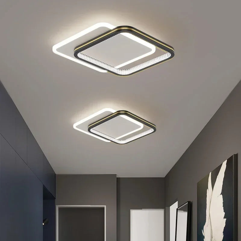 Luminaire Plafonnier LED Noir ou Doré avec Formes Différentes