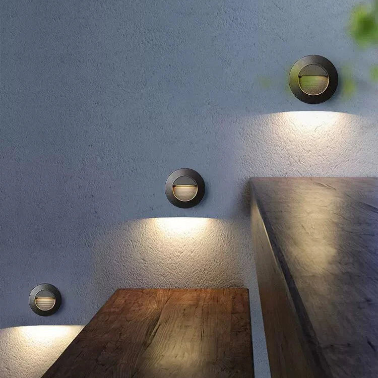 Spot extérieur pour escalier de forme carré ou rond
