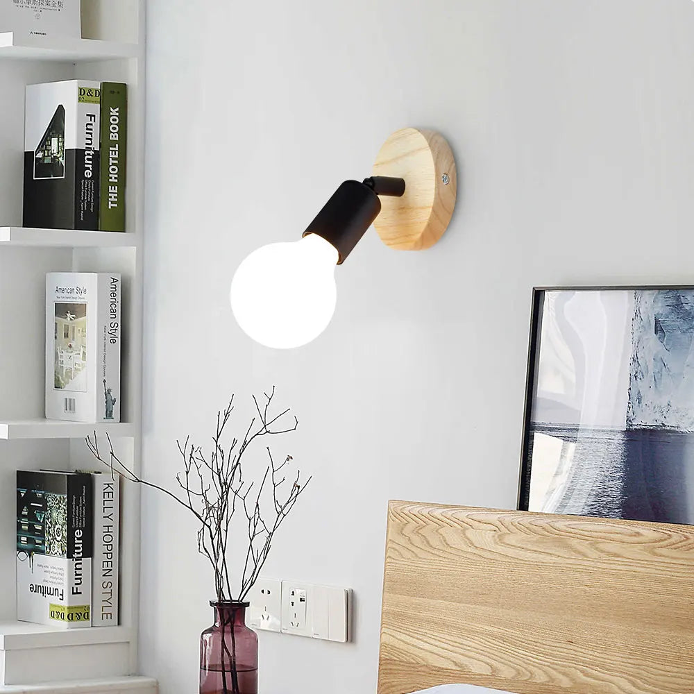 Petit applique murale scandinave à support en bois

