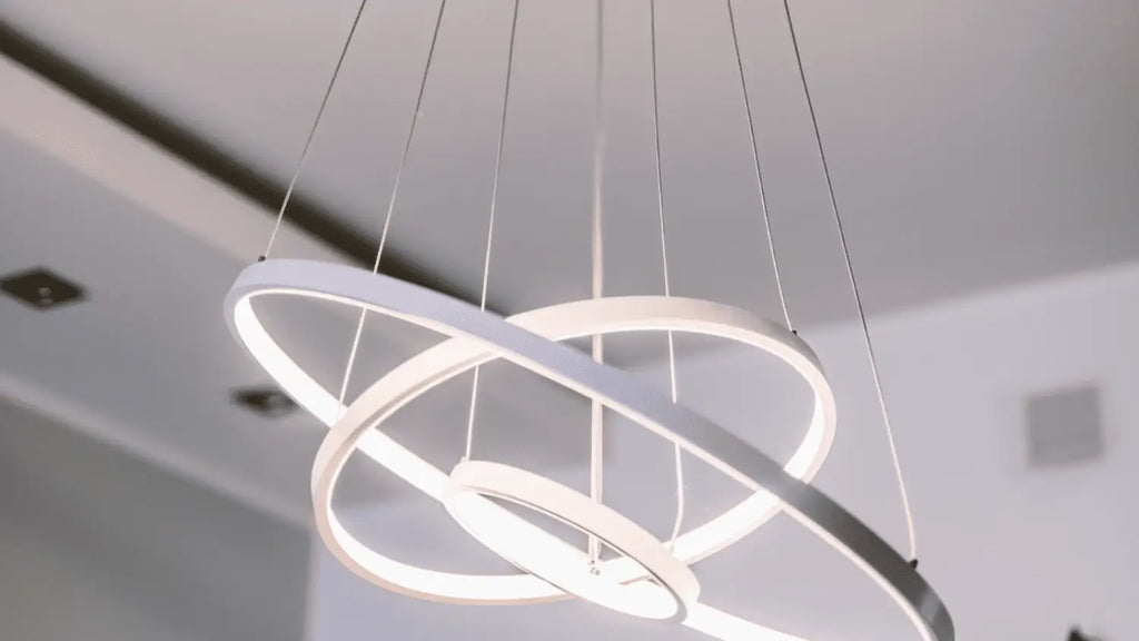 Découvrez notre collection de suspensions art déco